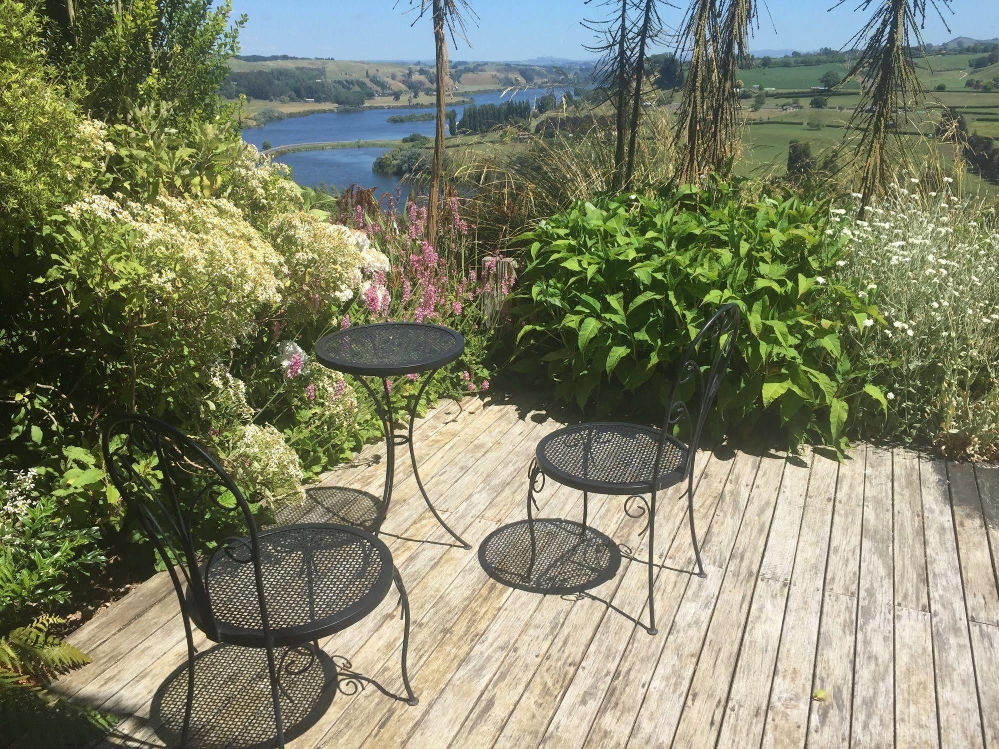 Lake Karapiro Lodge Tirau Eksteriør billede