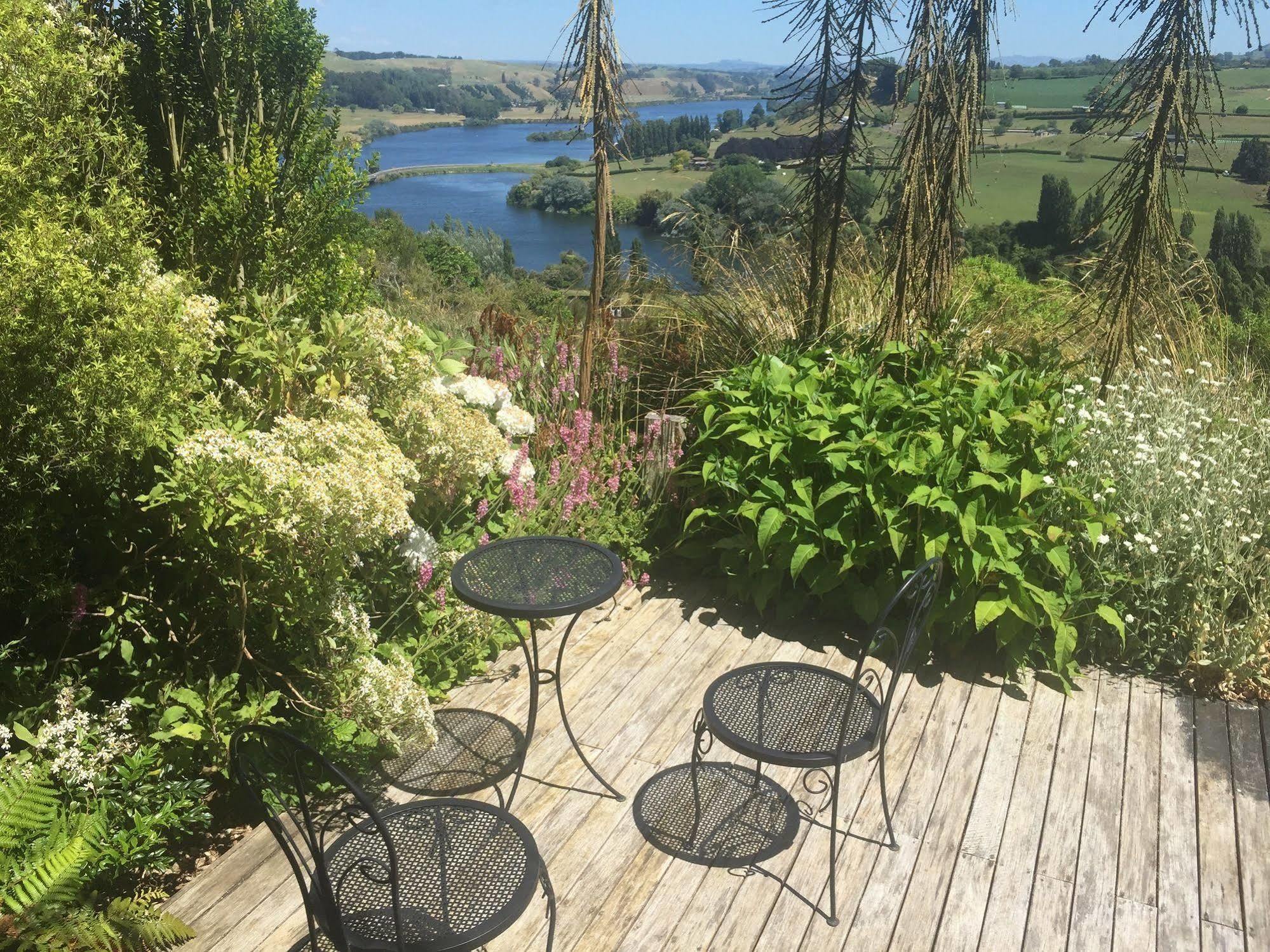 Lake Karapiro Lodge Tirau Eksteriør billede