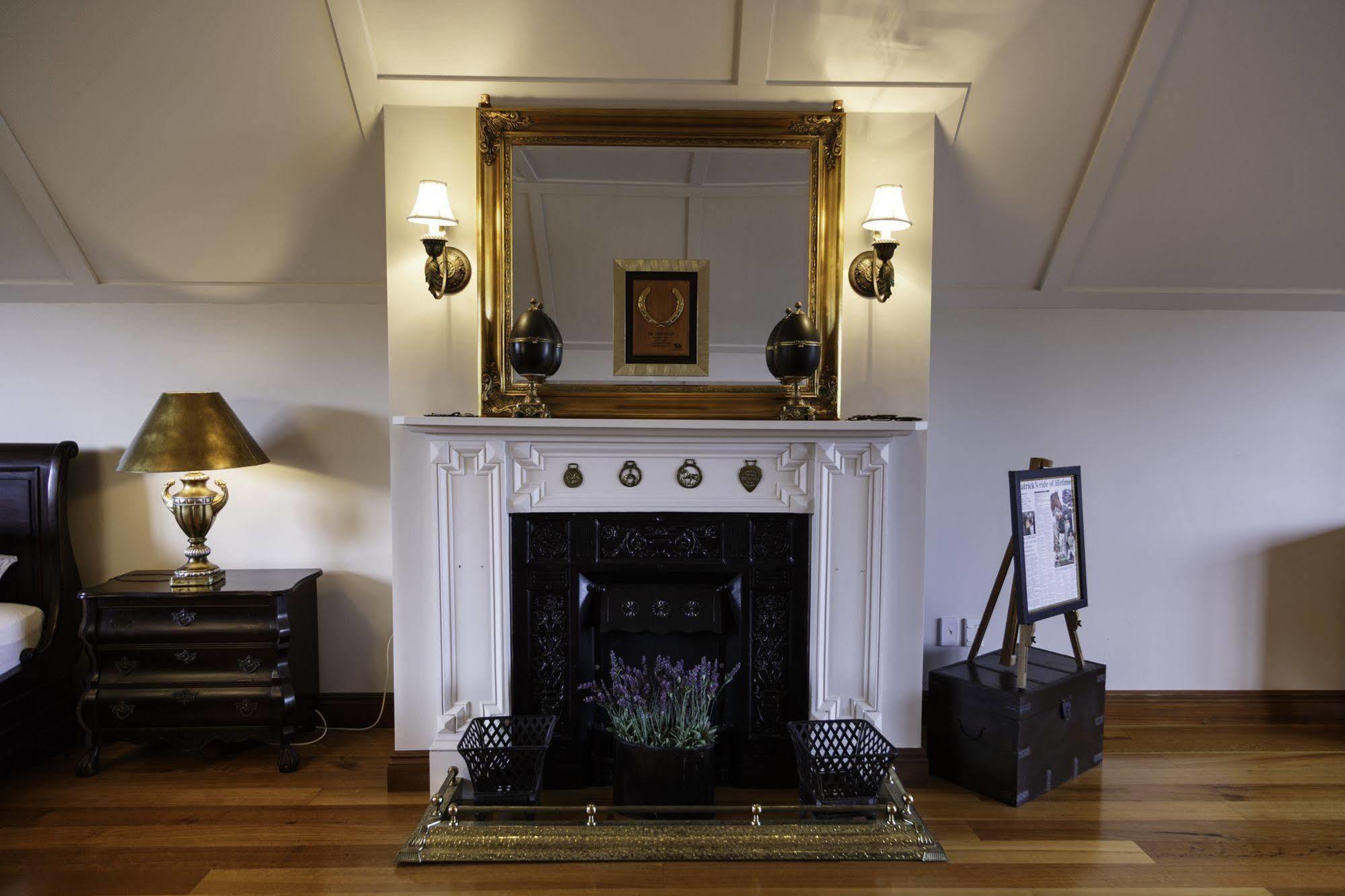 Lake Karapiro Lodge Tirau Eksteriør billede